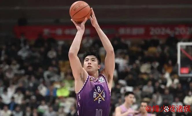 周琦8+9助首钢击败宁波 邹雨宸18分领北控战胜吉林 周琦8+9助首钢击败宁波 邹雨宸18分领北控战胜吉林