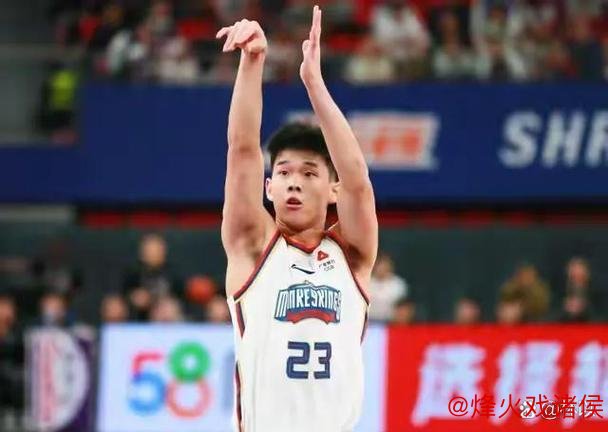 周琦回归贡献10分 首钢惜败青岛 同曦击败山东 周琦回归贡献10分 首钢惜败青岛 同曦击败山东