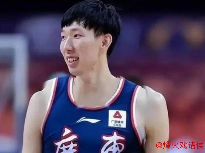 周琦就肘击事件致歉：非故意行为，属下意识反应