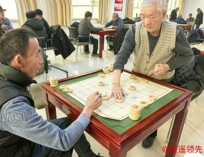 和田银龄智慧交锋“棋”乐无穷