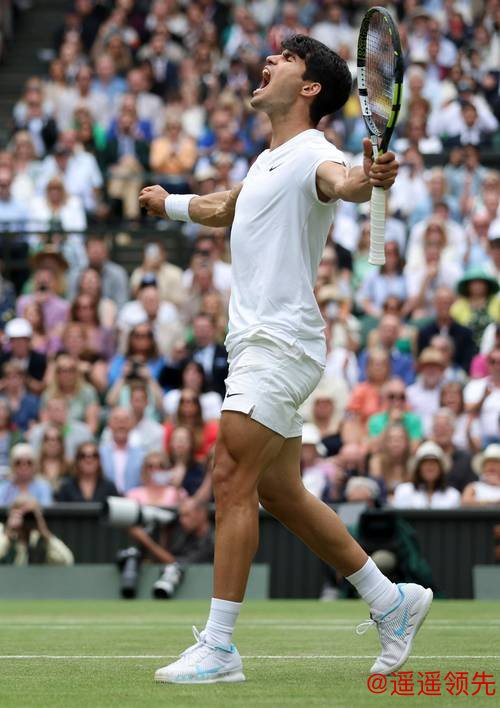 温网首日阿尔卡拉斯横扫晋级 世界第一将迎德比战